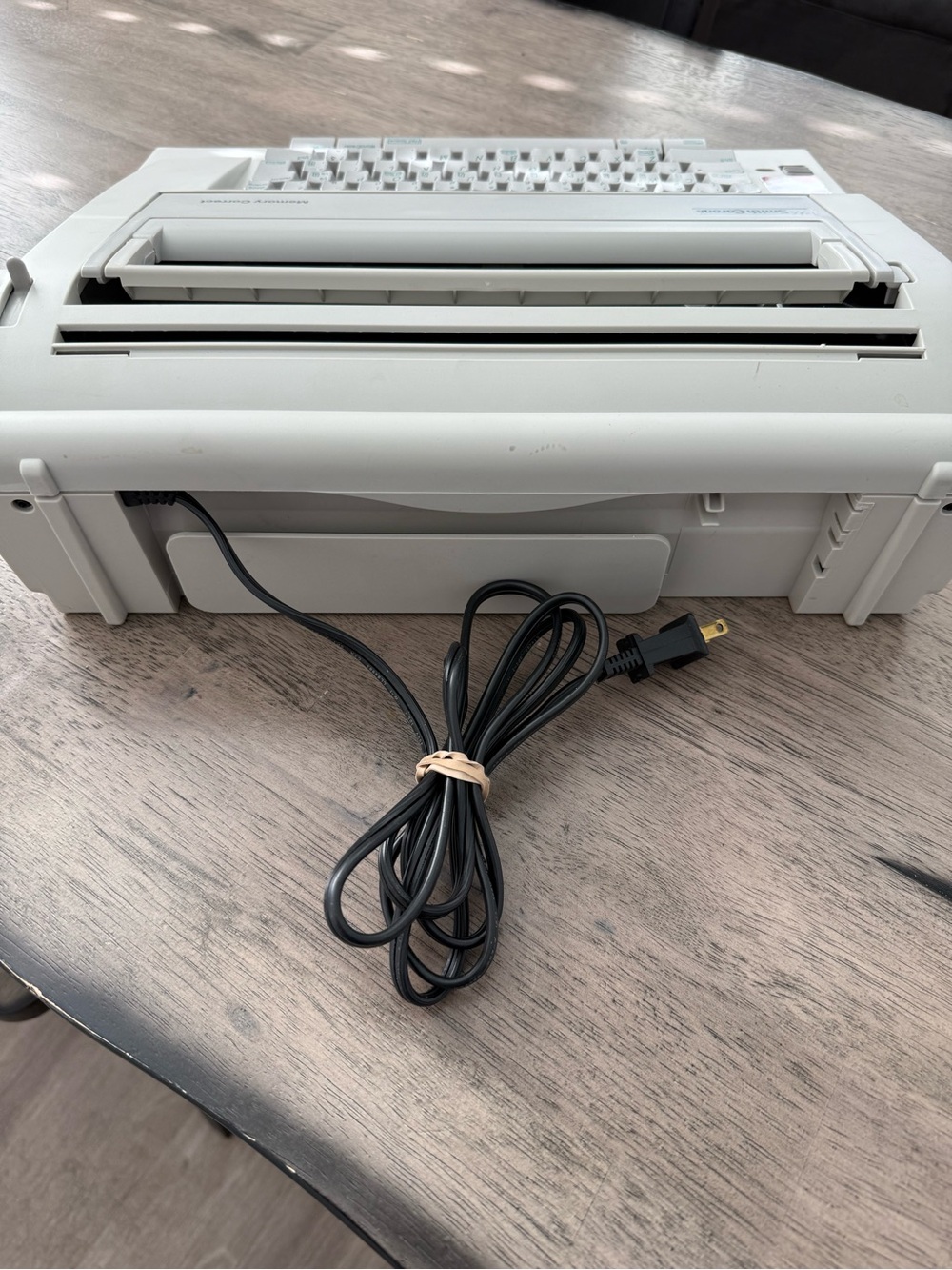 Smith-Corona Memory Correct Electric Typewriter Model NA1HH 120v Tested Working - Picture 4 of 5